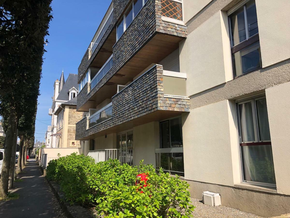 Le Courtoisville Apartment แซ็งต์มาโล ภายนอก รูปภาพ